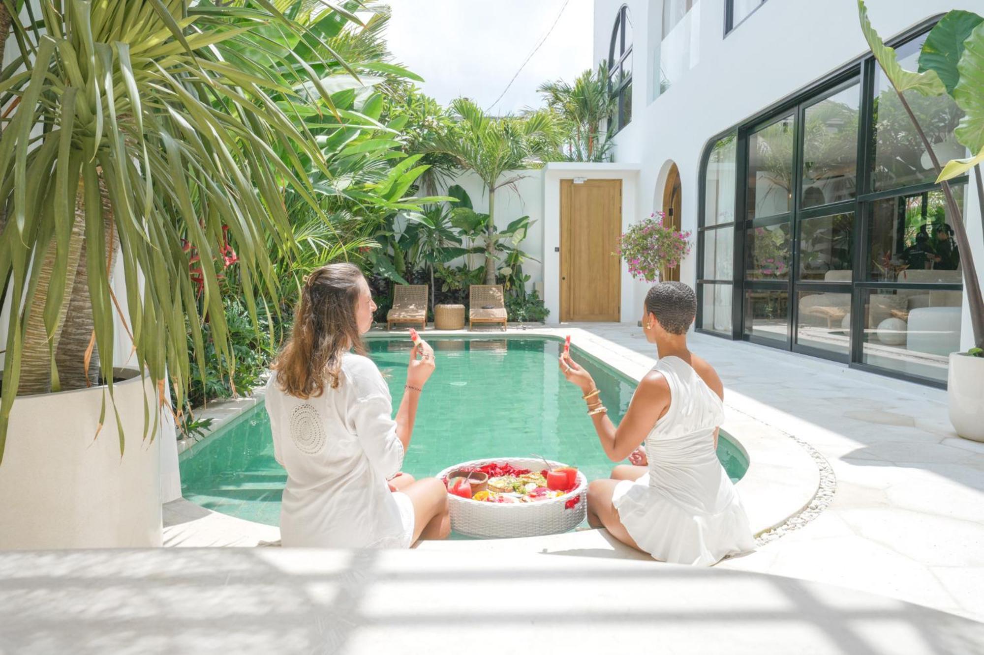 Villa Julia Blanca Kerobokan Buitenkant foto