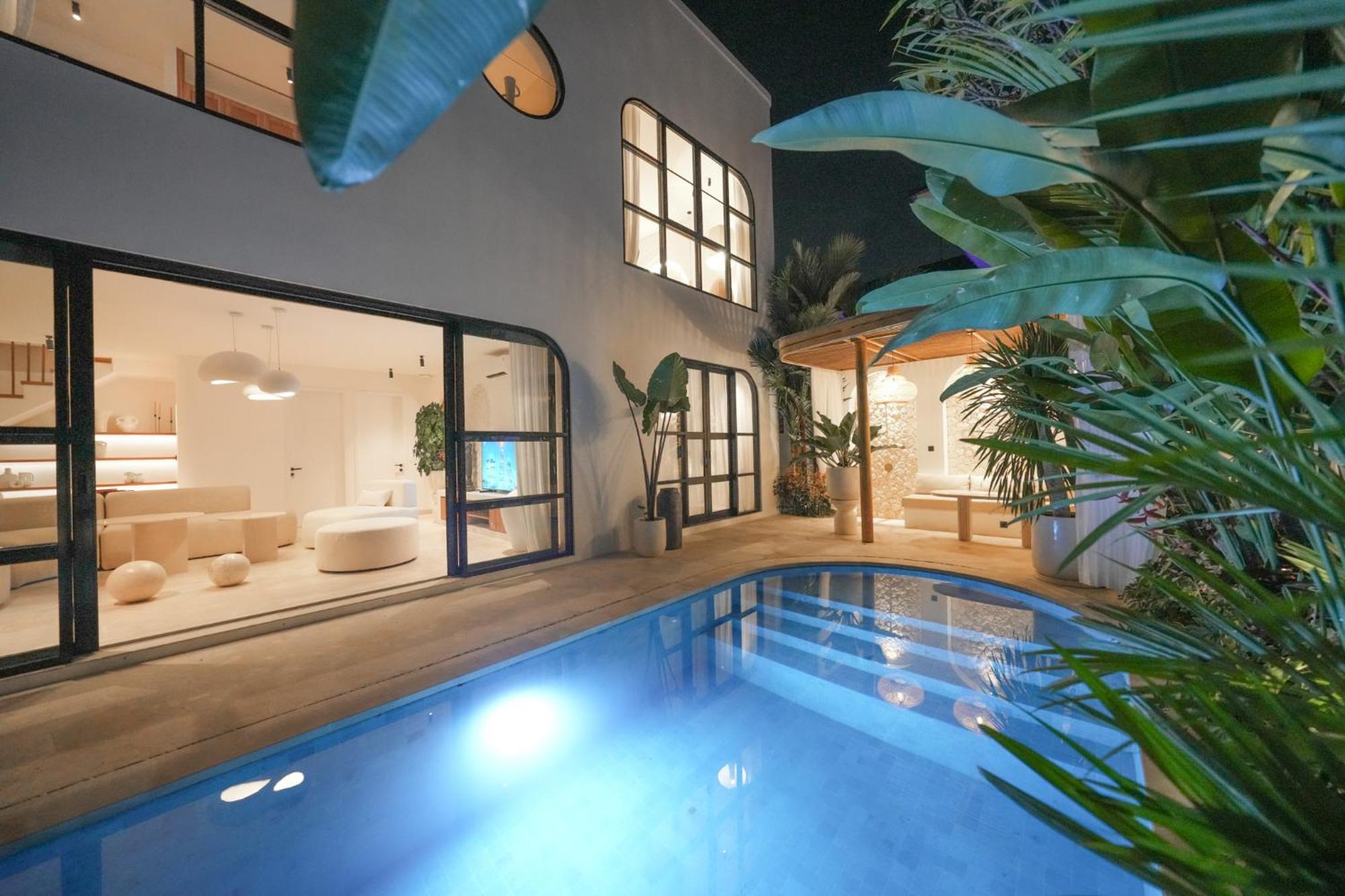 Villa Julia Blanca Kerobokan Buitenkant foto